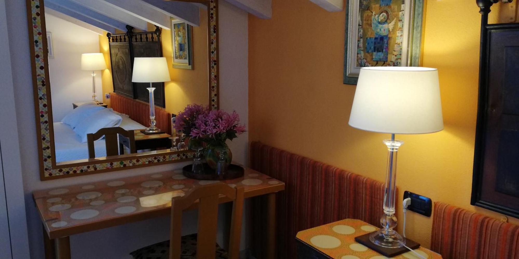 La Collina Since 2008 No Smoking B&B Varese Exterior foto